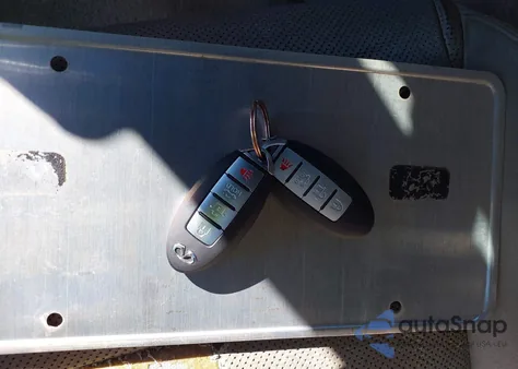 2008 Infiniti M35 z USA, uszkodzony, nr VIN JNKAY01E58M606565